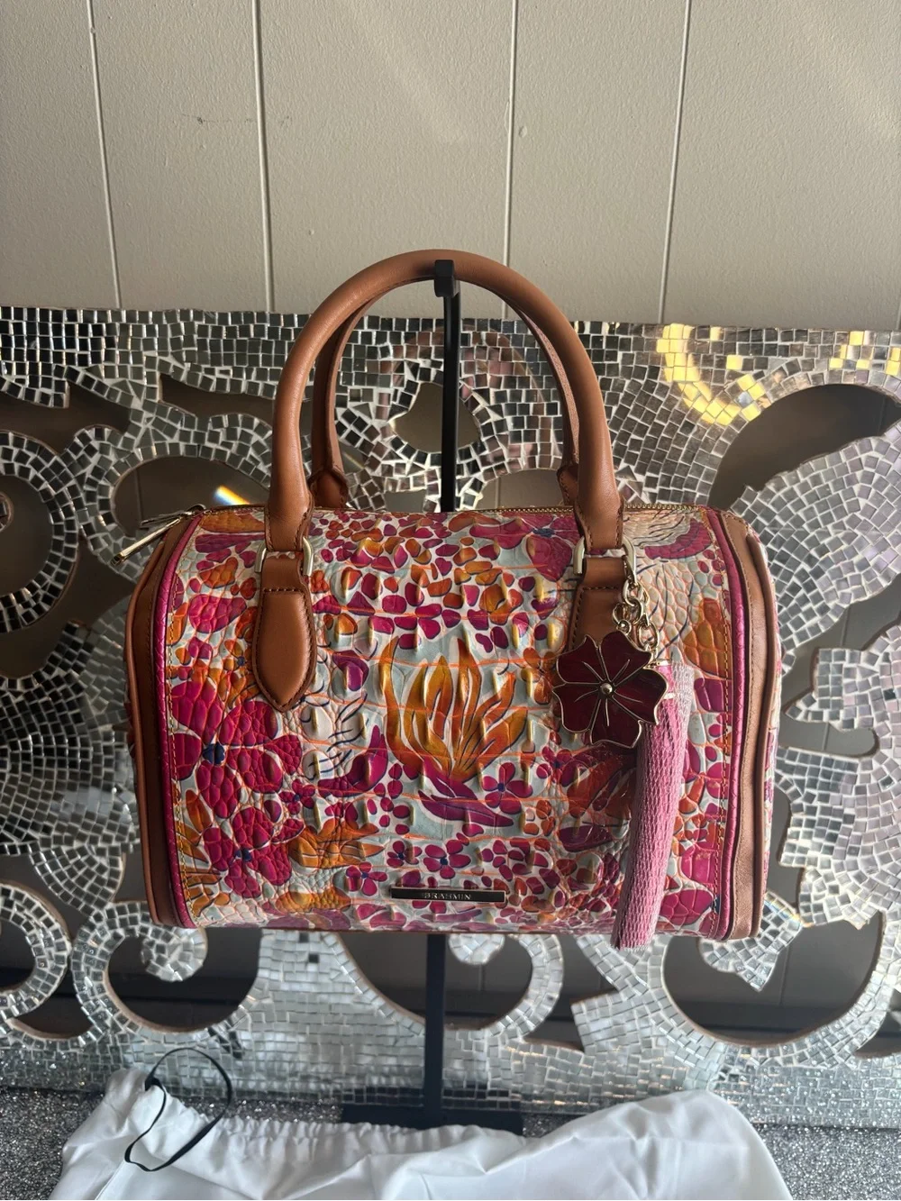 ⭐️Brahmin Stacy‎ Neon Floral Freehand Satchel